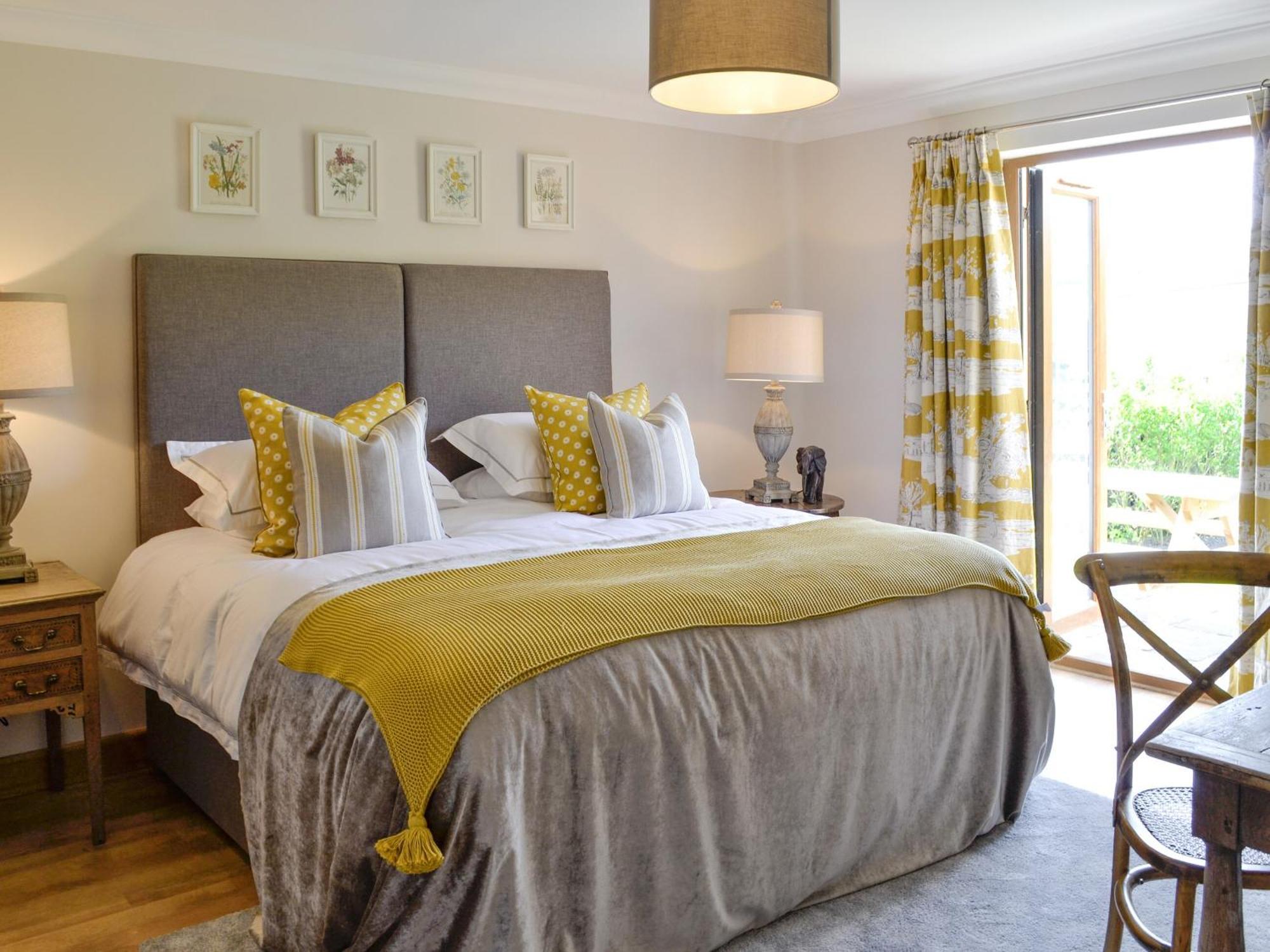 Maes Y Bryn Farmhouse Llanwrda Екстер'єр фото