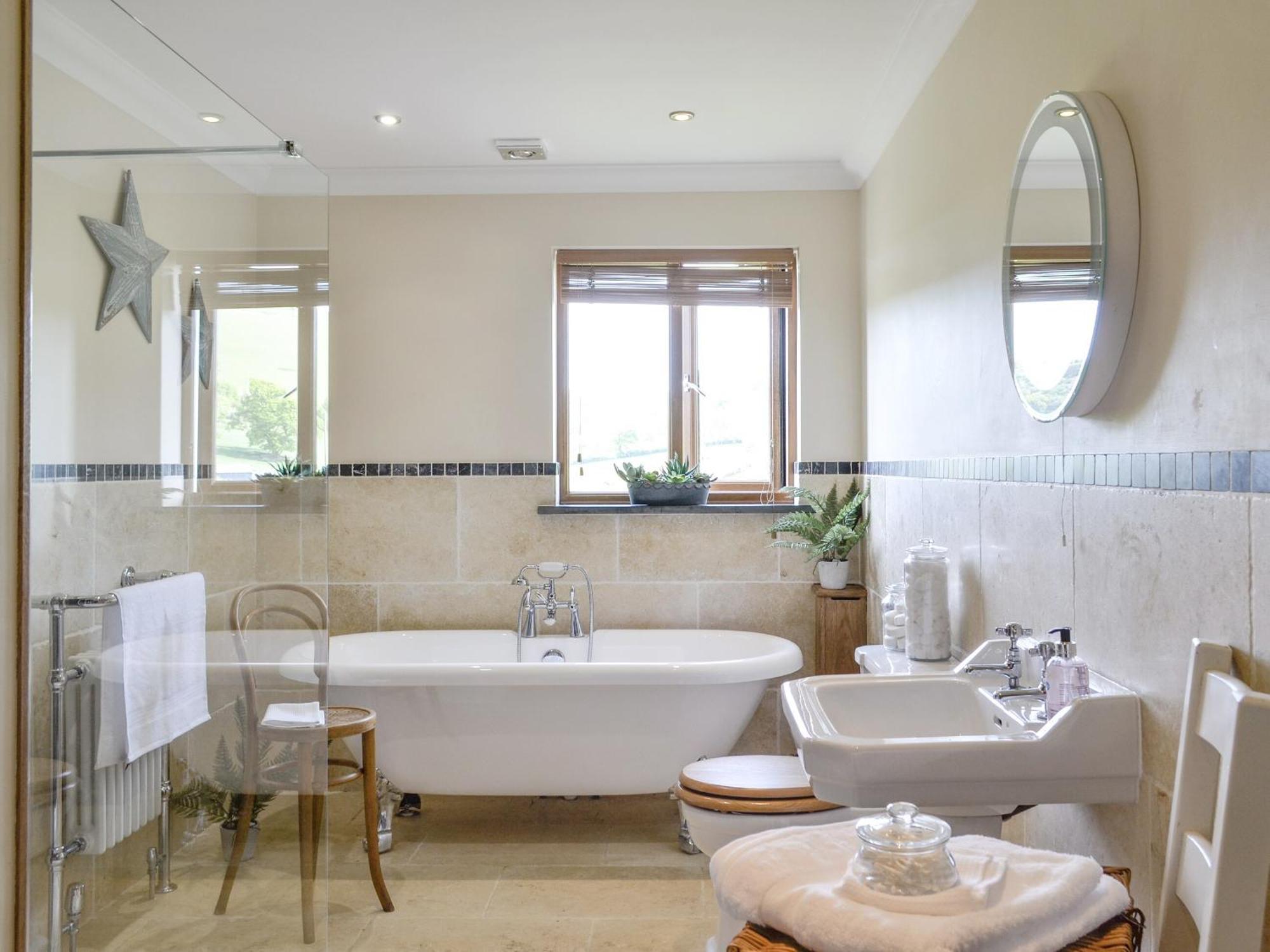 Maes Y Bryn Farmhouse Llanwrda Екстер'єр фото